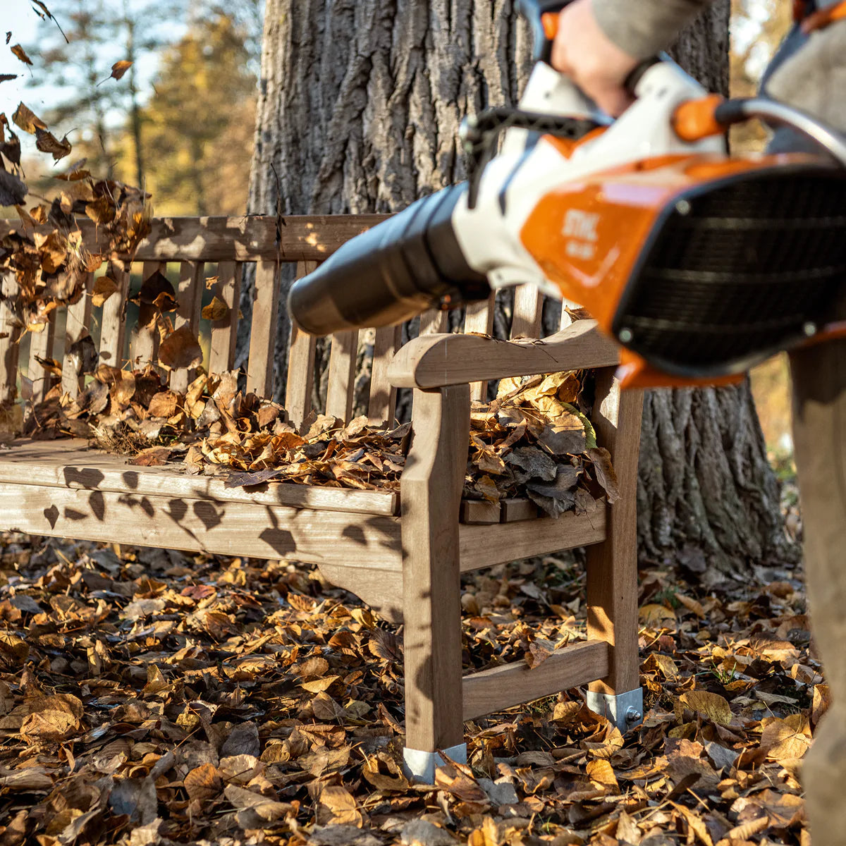 STIHL BGA 200 Cordless Blower With Carrying System